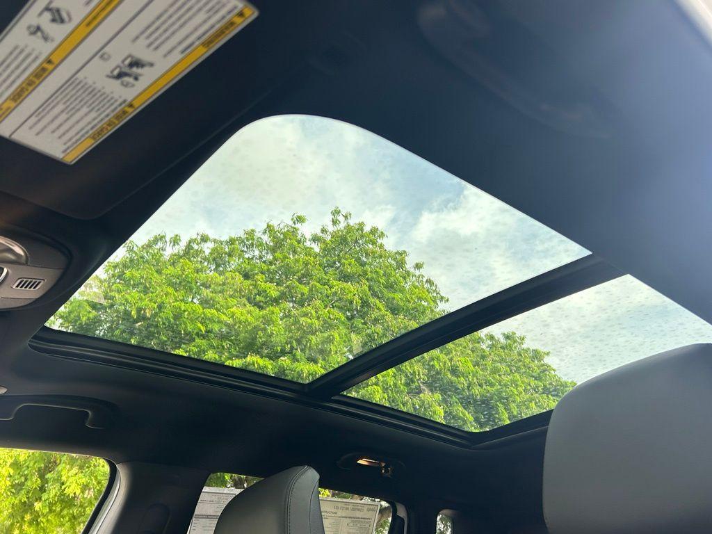 new 2025 Jeep Compass car, priced at $32,059