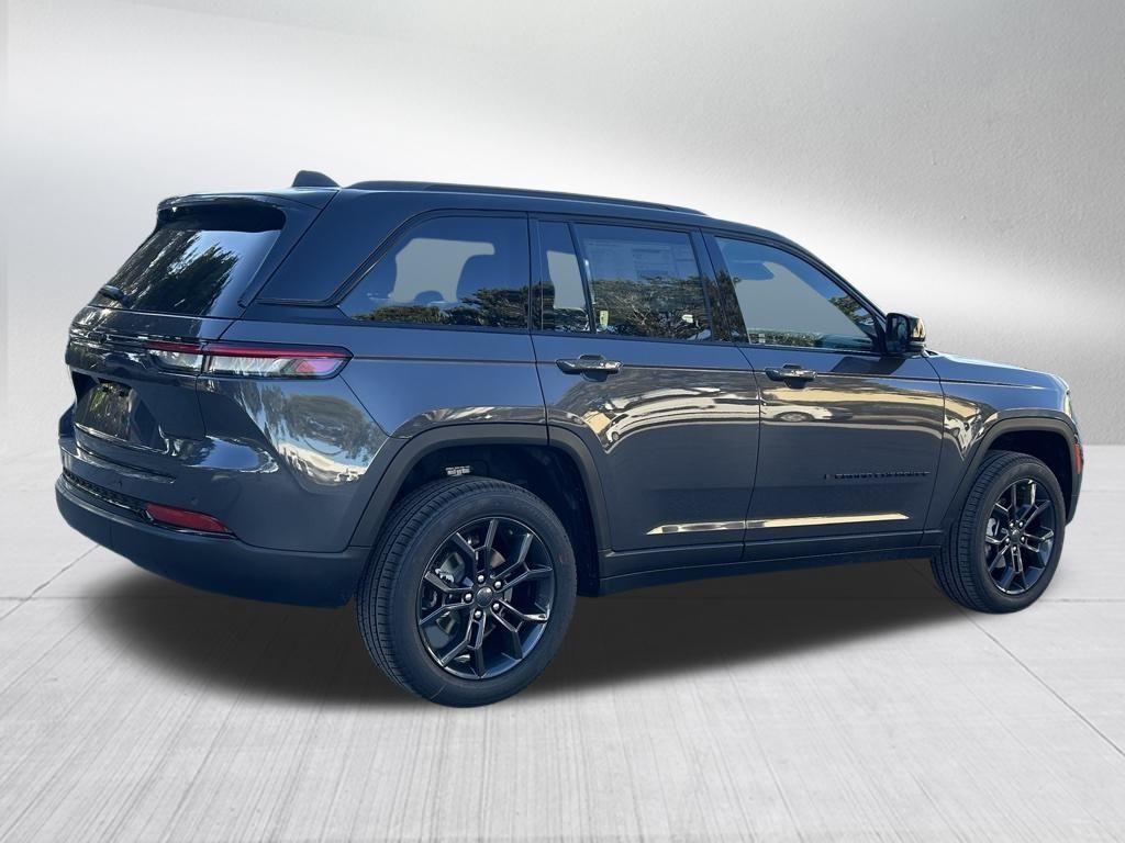 new 2025 Jeep Grand Cherokee car, priced at $44,562