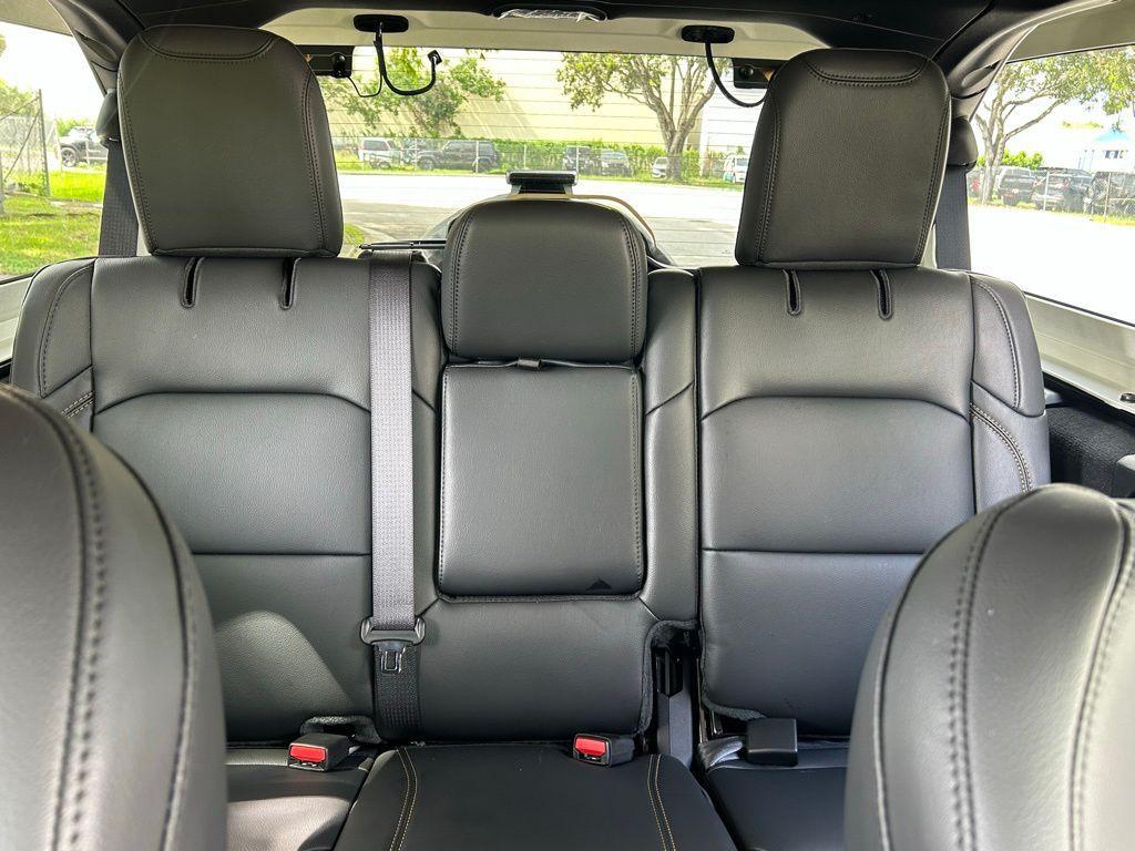 new 2025 Jeep Wrangler car, priced at $45,979