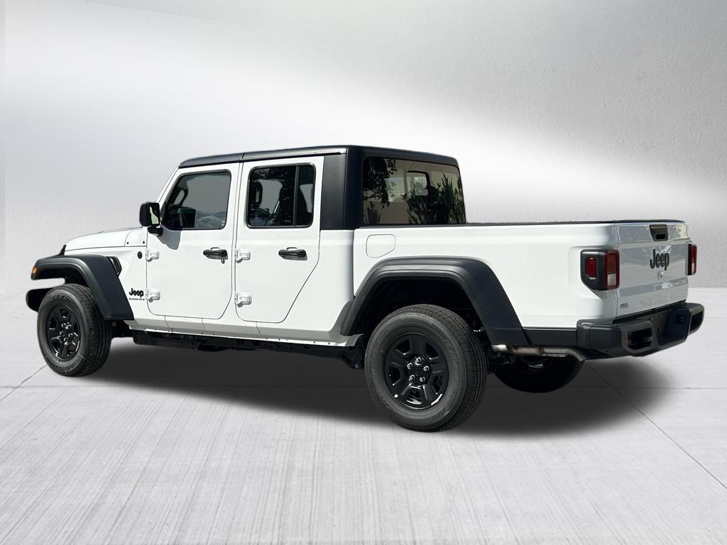 new 2026 Jeep Gladiator car, priced at $40,176