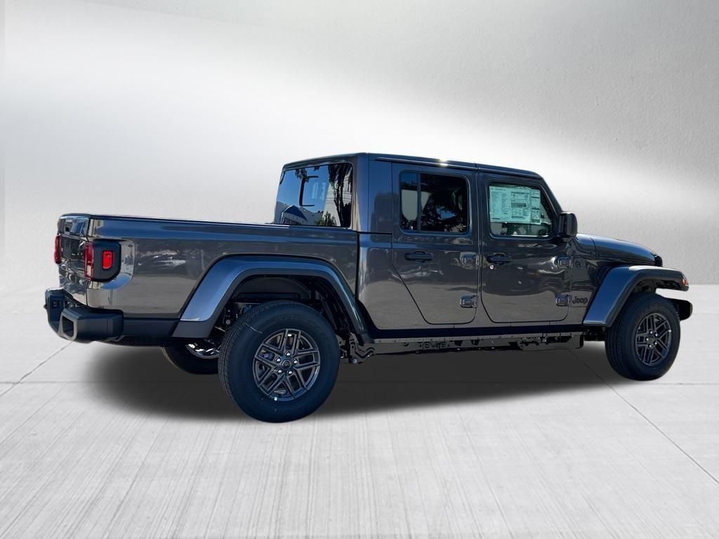 new 2026 Jeep Gladiator car, priced at $44,459