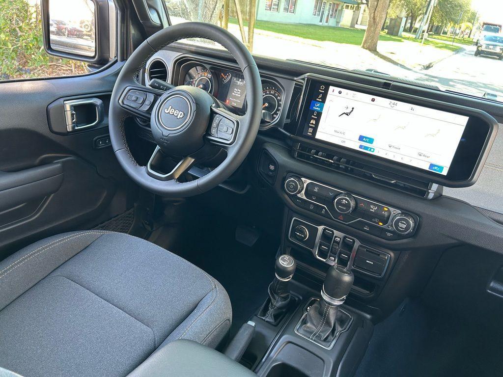 new 2026 Jeep Gladiator car, priced at $44,459