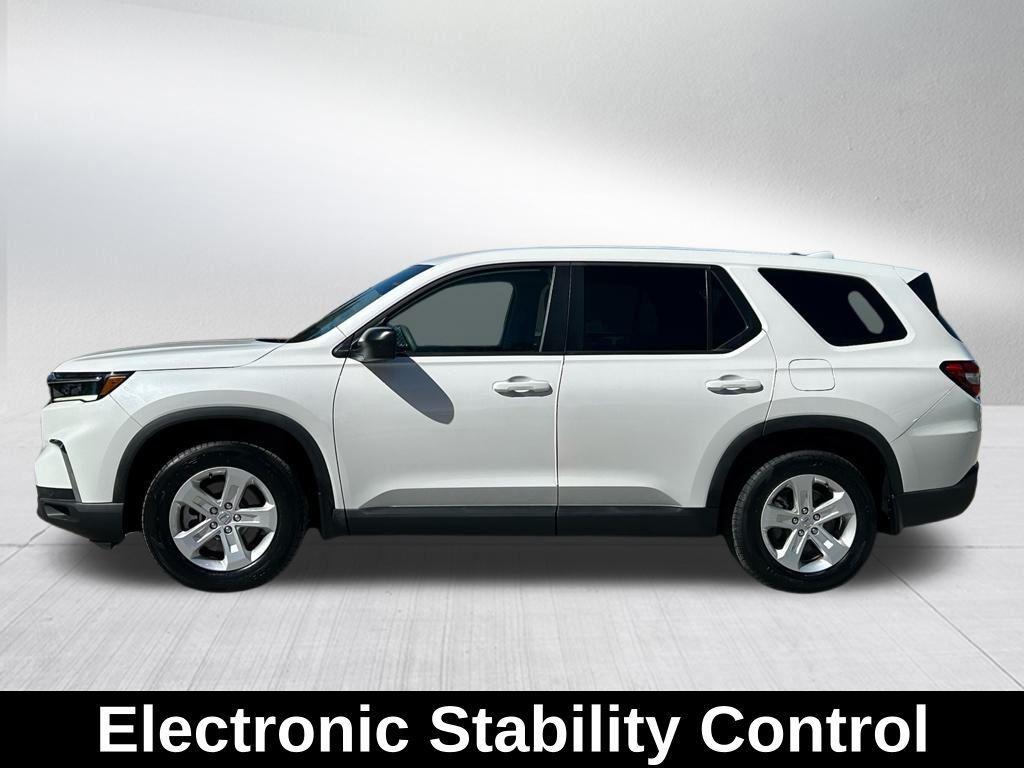 used 2023 Honda Pilot car, priced at $28,499