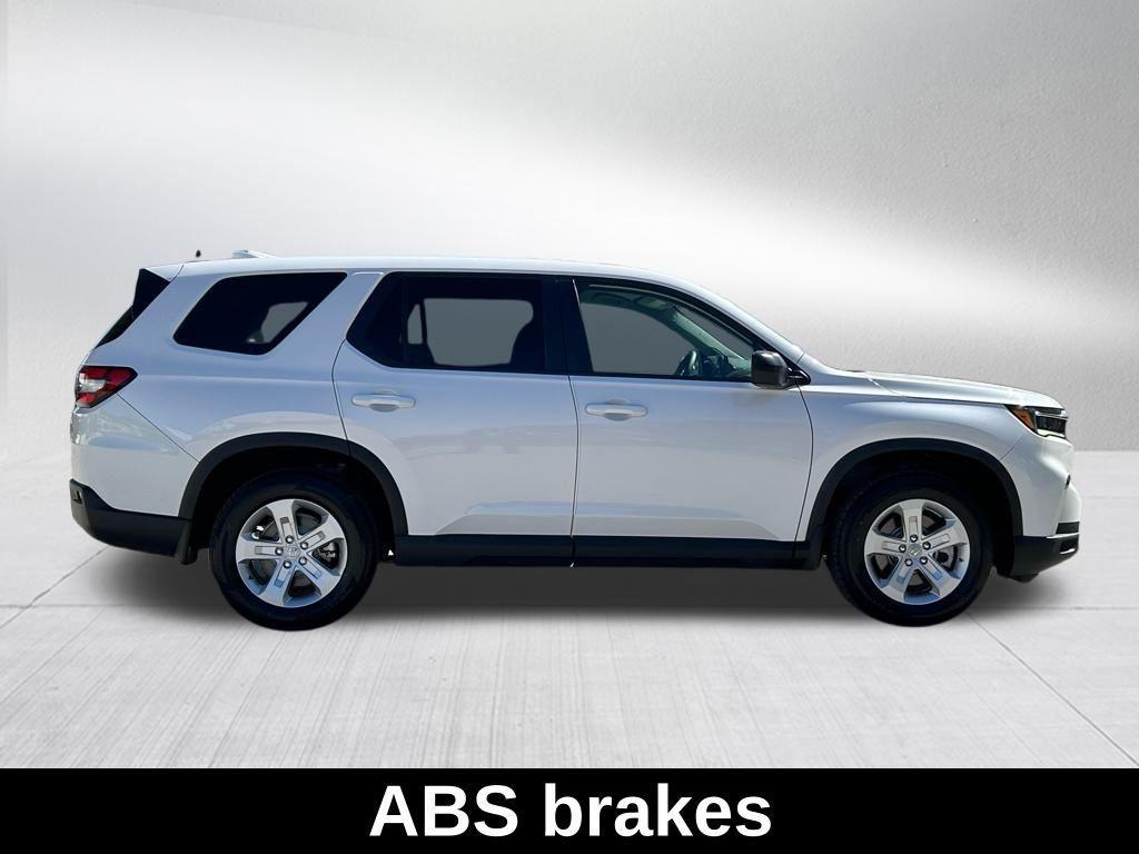 used 2023 Honda Pilot car, priced at $28,499