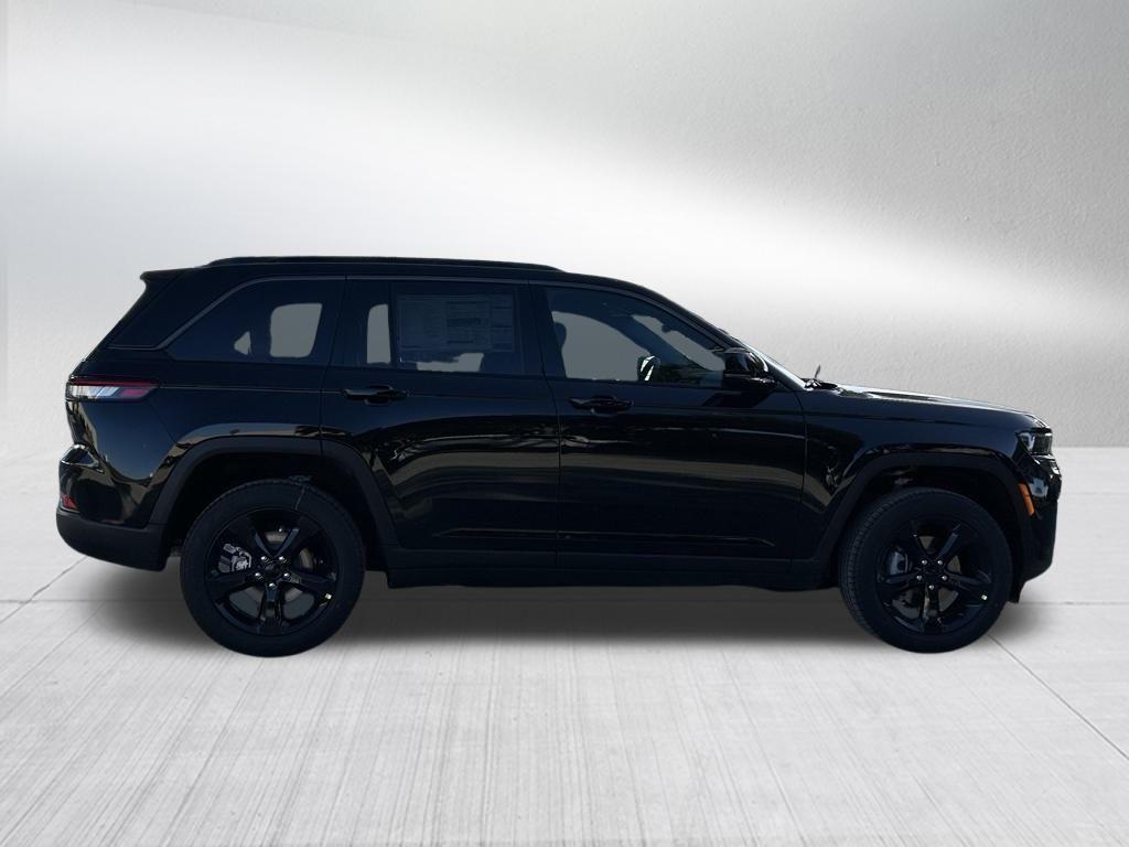 new 2026 Jeep Grand Cherokee car, priced at $46,365