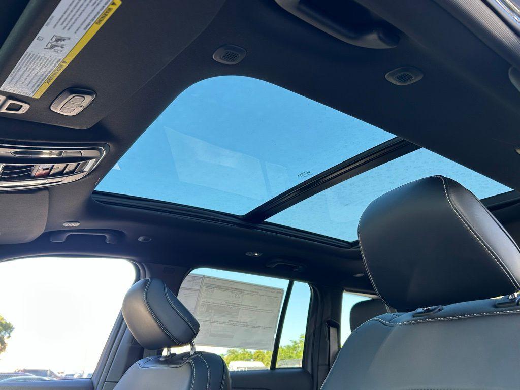 new 2026 Jeep Grand Cherokee car, priced at $46,365