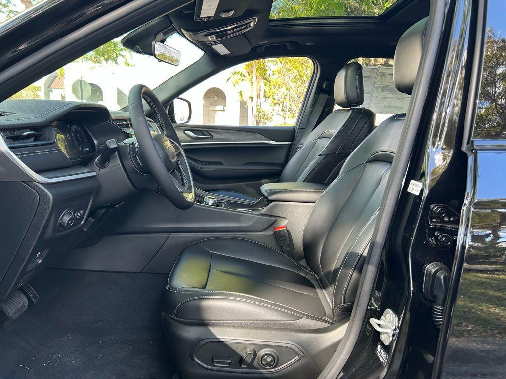 new 2026 Jeep Grand Cherokee L car, priced at $47,249