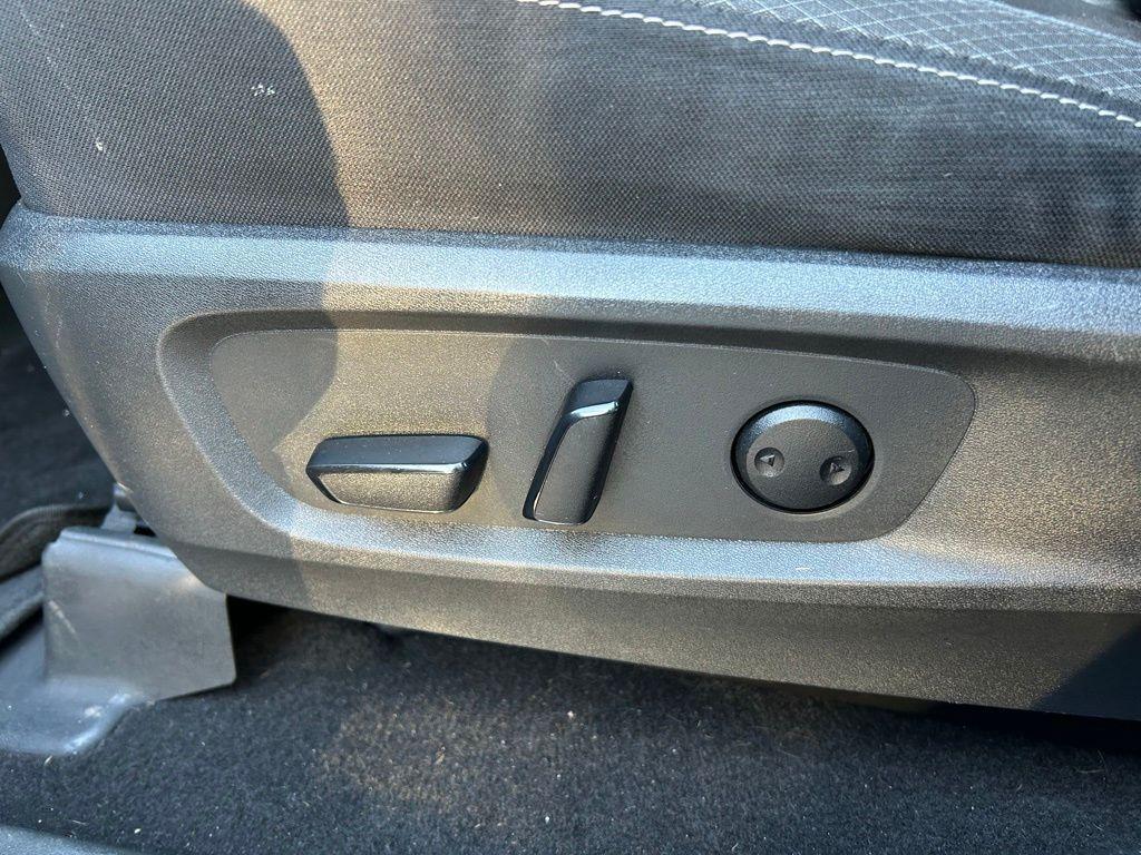 used 2023 Nissan Pathfinder car, priced at $25,896