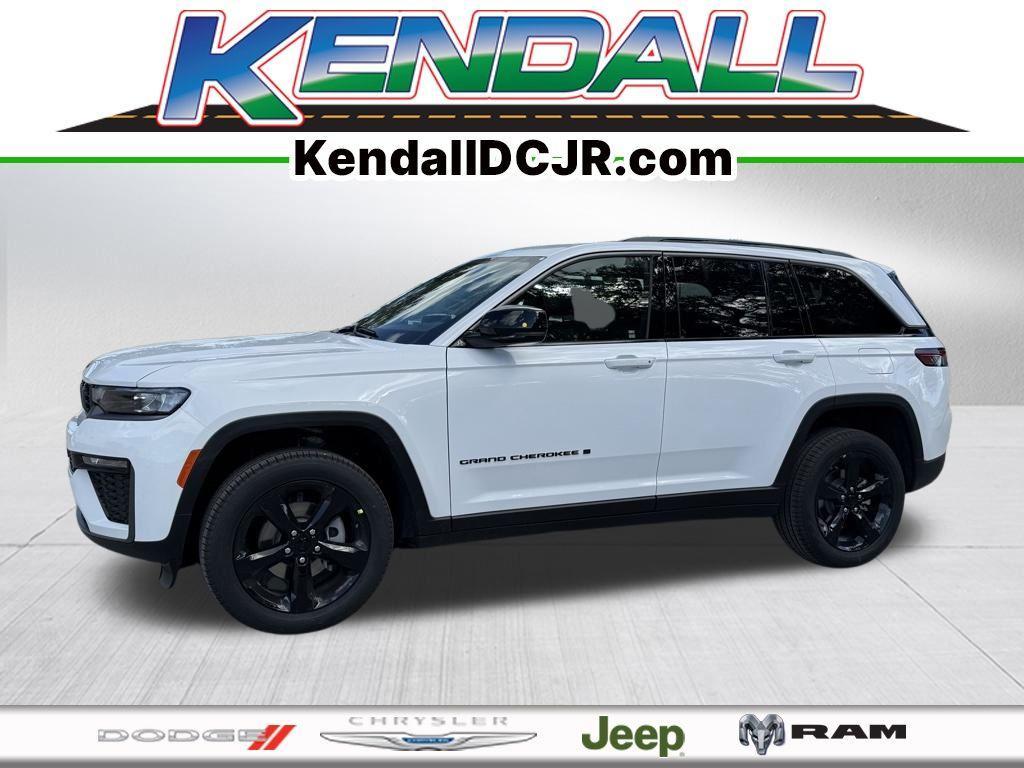 new 2026 Jeep Grand Cherokee car, priced at $45,800