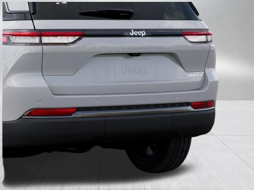 new 2026 Jeep Grand Cherokee car, priced at $44,353