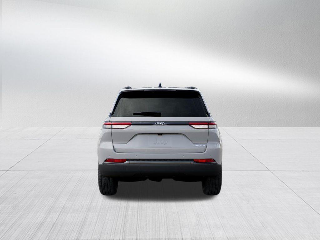 new 2026 Jeep Grand Cherokee car, priced at $44,353