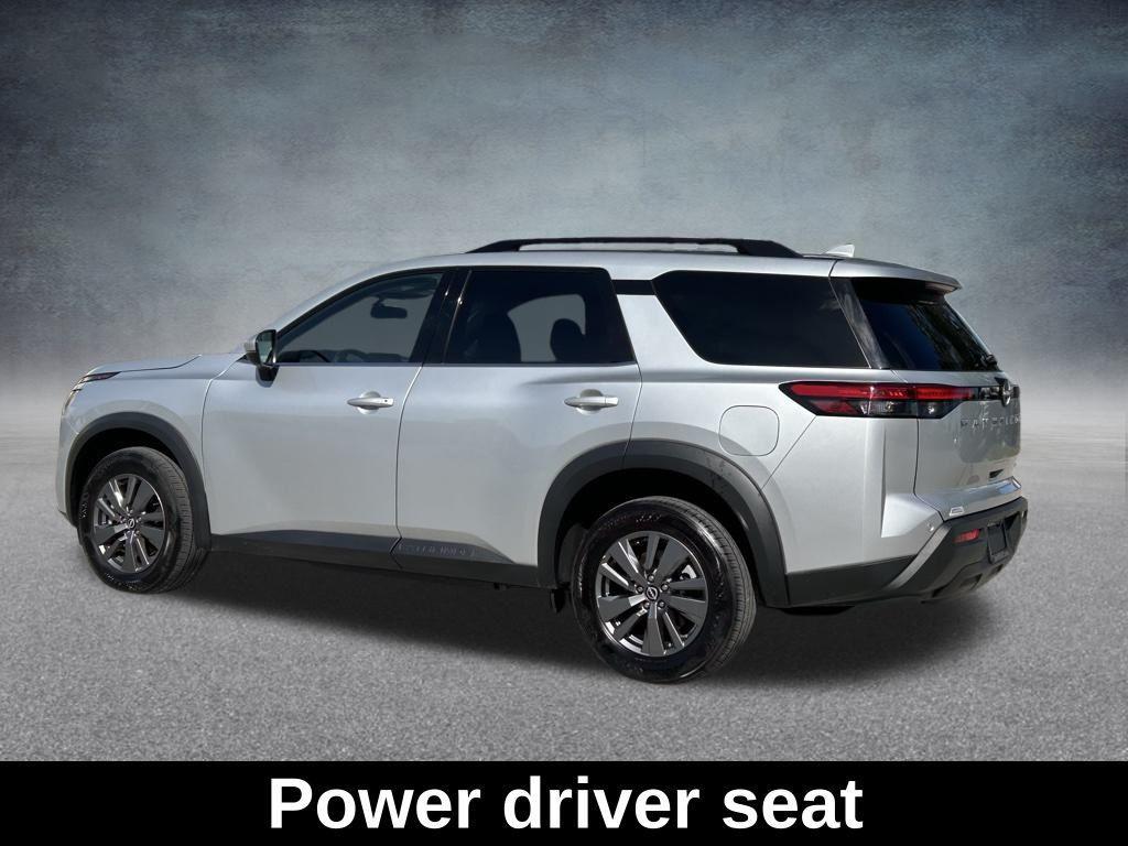 used 2025 Nissan Pathfinder car, priced at $28,989