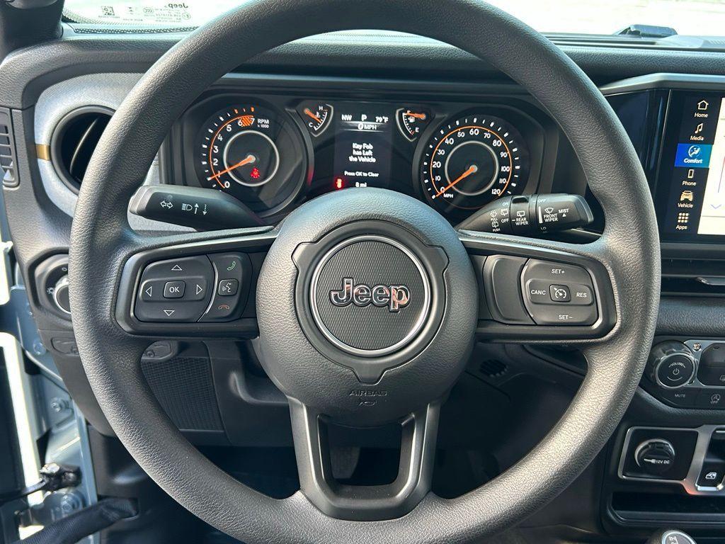 new 2026 Jeep Wrangler car, priced at $36,598