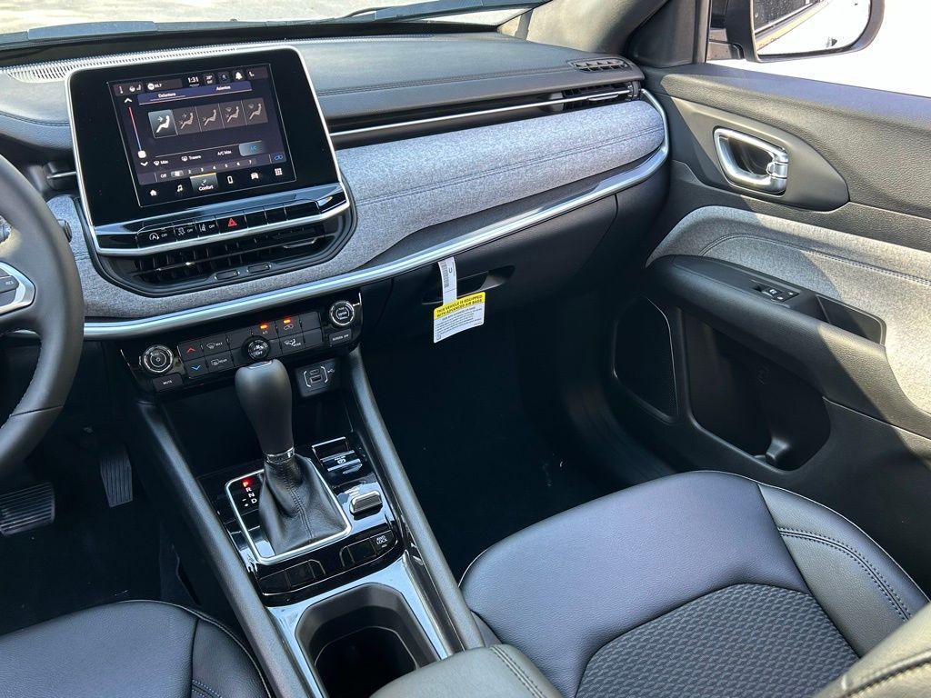 new 2026 Jeep Compass car, priced at $27,406
