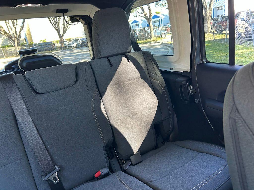 new 2026 Jeep Wrangler car, priced at $43,533