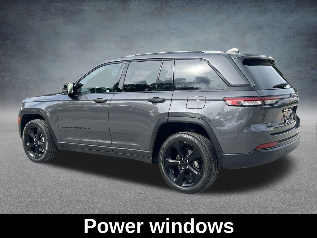 used 2024 Jeep Grand Cherokee car, priced at $35,896