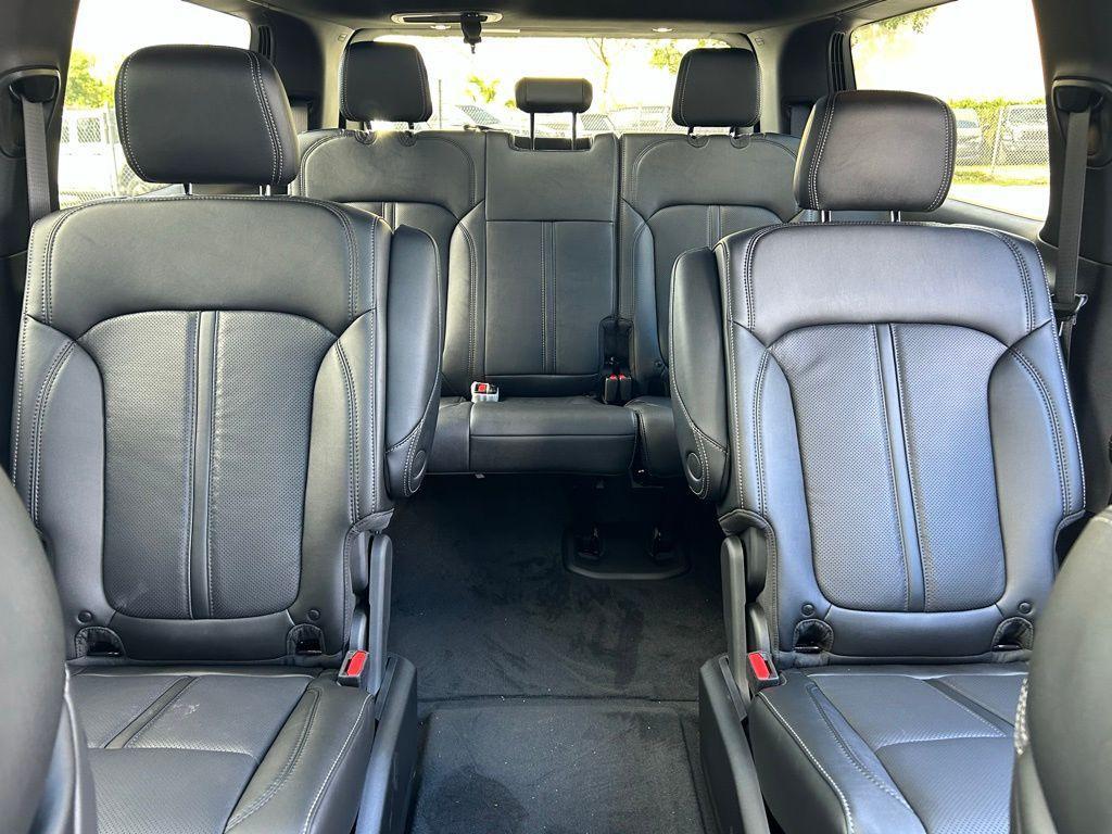 new 2026 Jeep Grand Wagoneer car, priced at $94,940