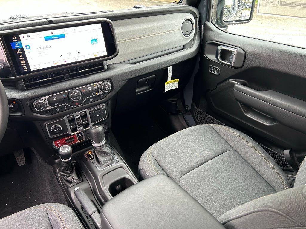 new 2026 Jeep Wrangler car, priced at $48,125