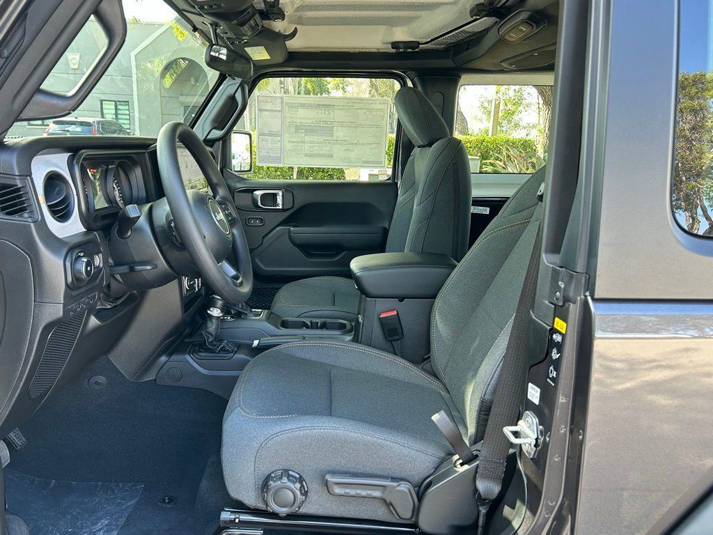 new 2026 Jeep Wrangler car, priced at $39,316