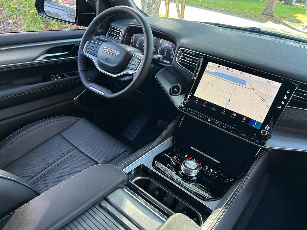 new 2026 Jeep Grand Wagoneer car, priced at $65,570