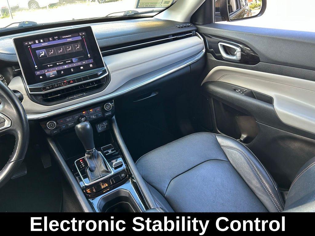 used 2022 Jeep Compass car, priced at $19,995