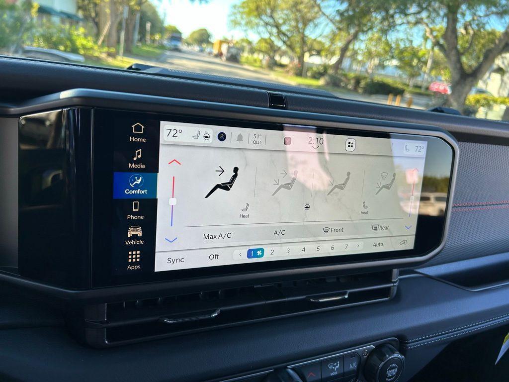 new 2026 Jeep Wrangler car, priced at $57,571