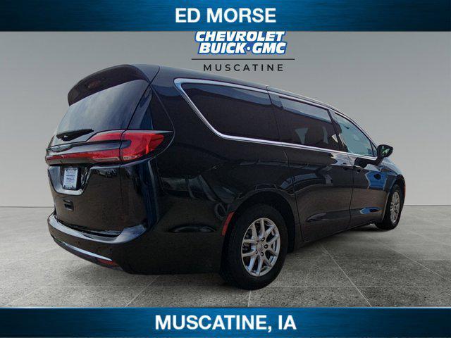 used 2024 Chrysler Pacifica car, priced at $29,490