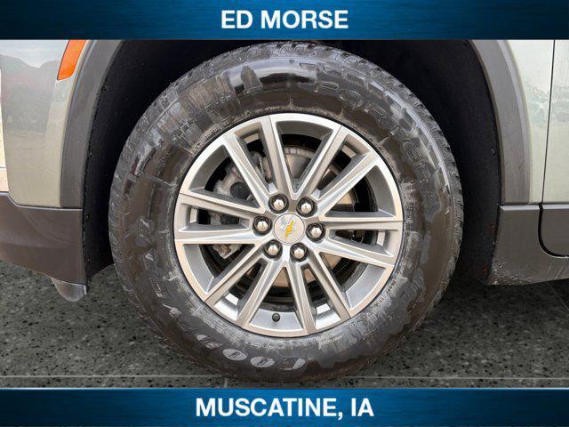 used 2023 Chevrolet Traverse car, priced at $27,990