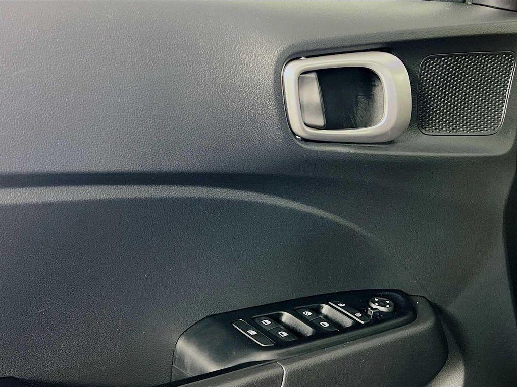 used 2024 Hyundai Venue car, priced at $19,491