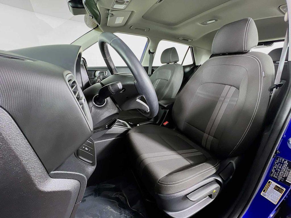 used 2024 Hyundai Venue car, priced at $19,491