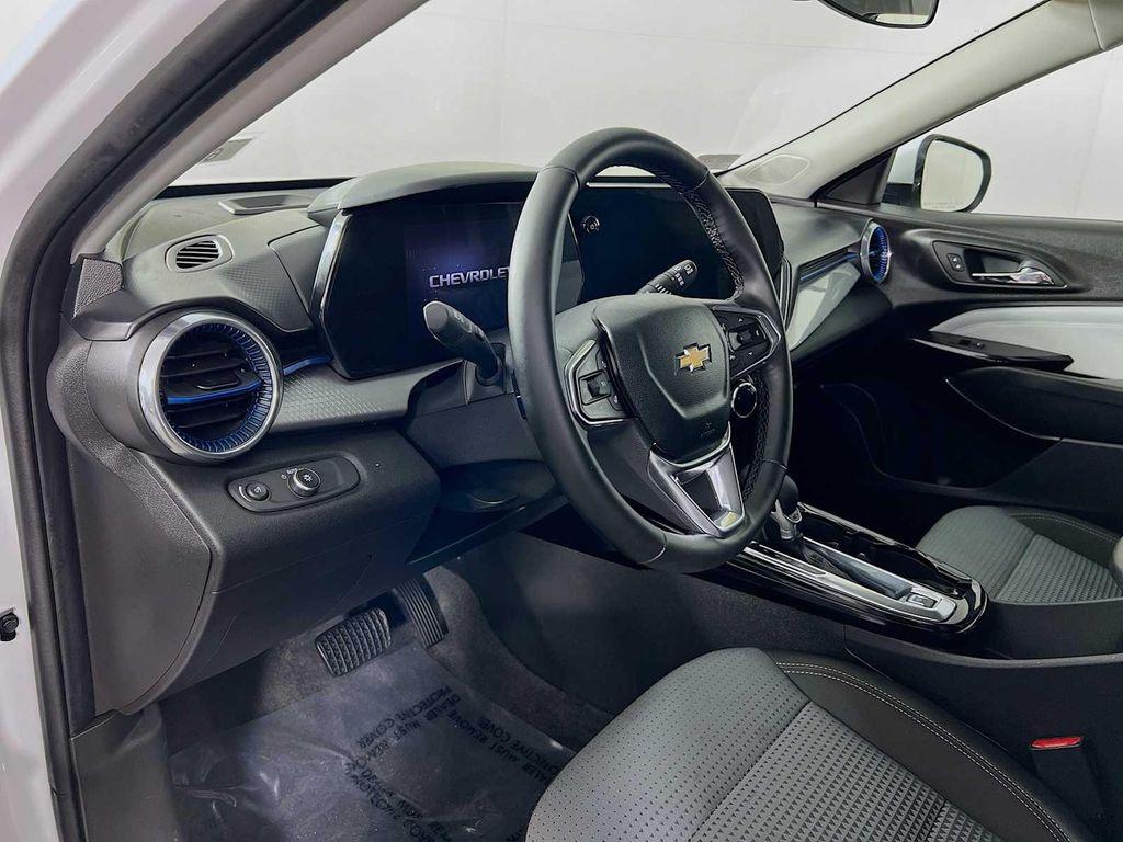 used 2025 Chevrolet Trax car, priced at $21,469