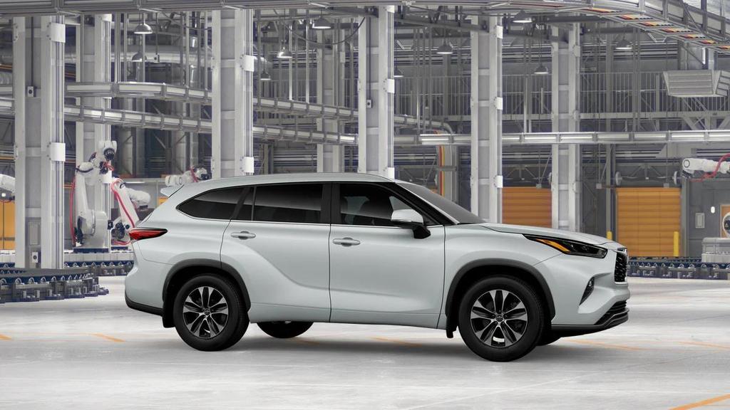new 2026 Toyota Highlander car, priced at $49,477