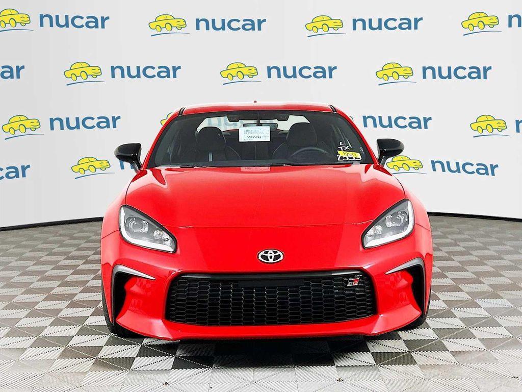 new 2025 Toyota GR86 car, priced at $39,588