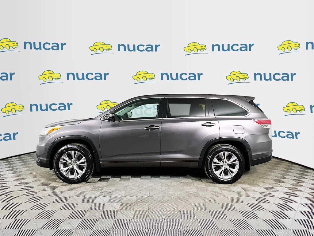 used 2015 Toyota Highlander car, priced at $17,500