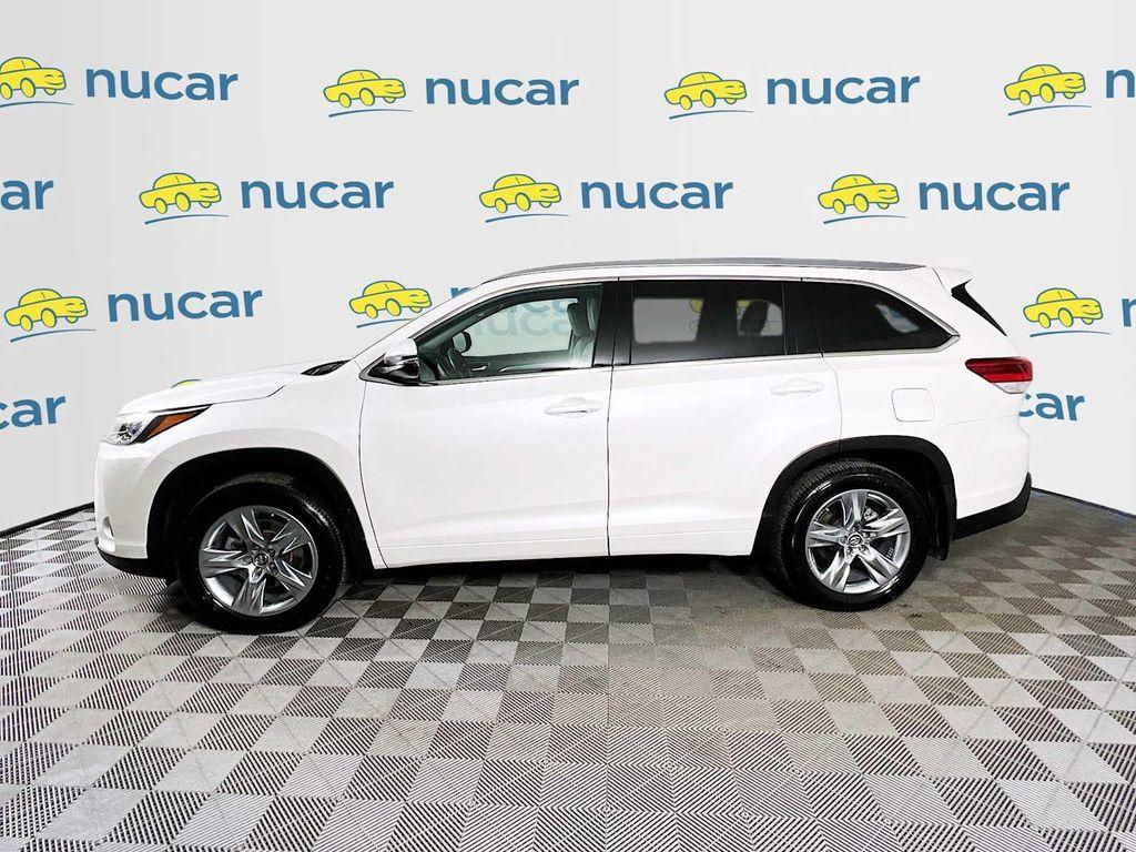 used 2017 Toyota Highlander car, priced at $24,767