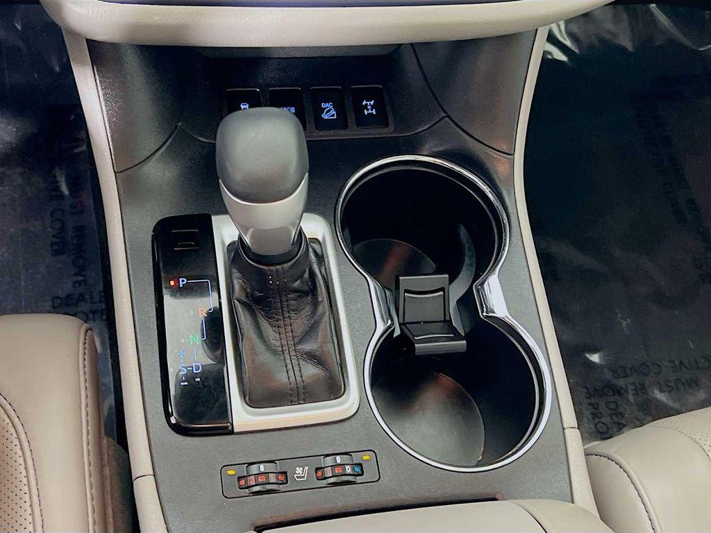 used 2017 Toyota Highlander car, priced at $24,767