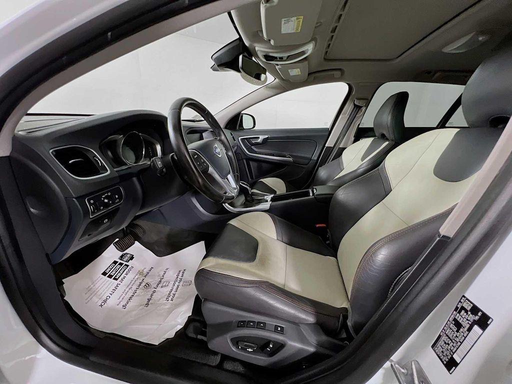 used 2016 Volvo V60 Cross Country car, priced at $13,788
