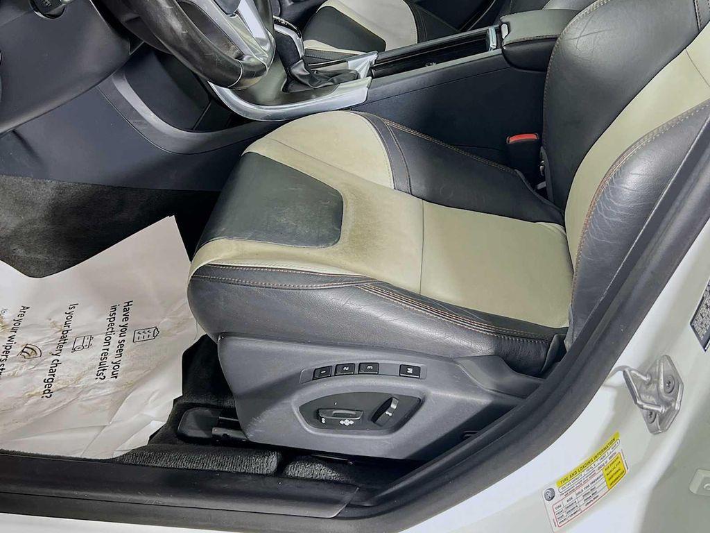 used 2016 Volvo V60 Cross Country car, priced at $13,788