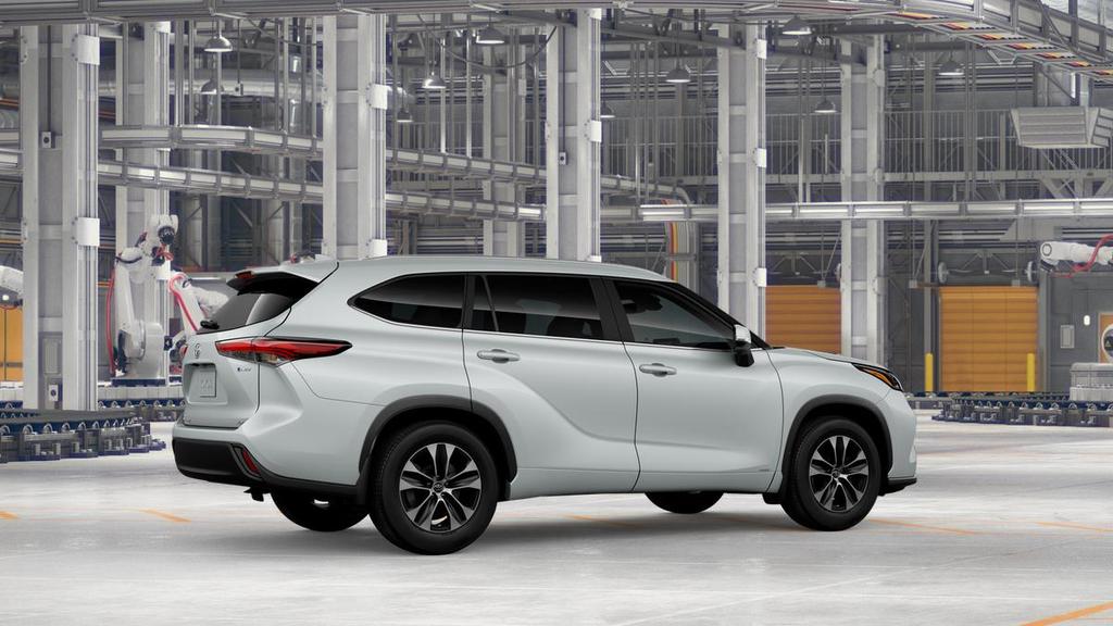 new 2026 Toyota Highlander Hybrid car, priced at $52,762