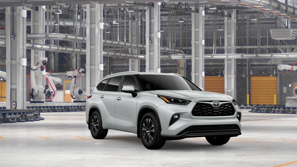 new 2026 Toyota Highlander Hybrid car, priced at $52,762