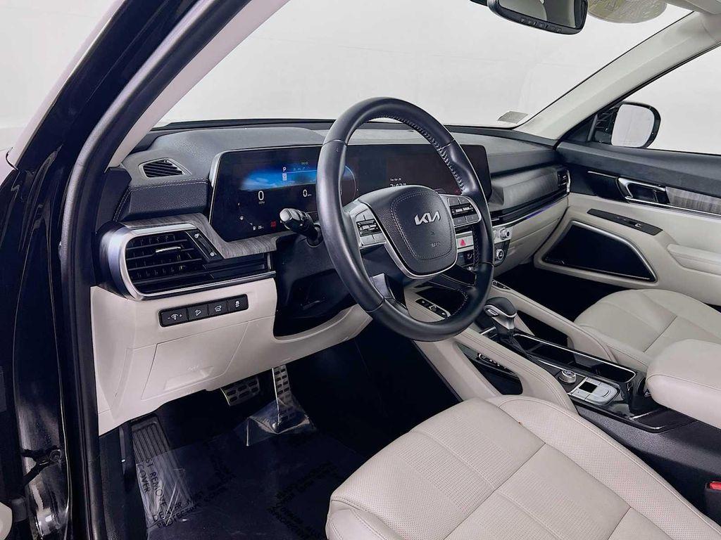 used 2024 Kia Telluride car, priced at $35,790