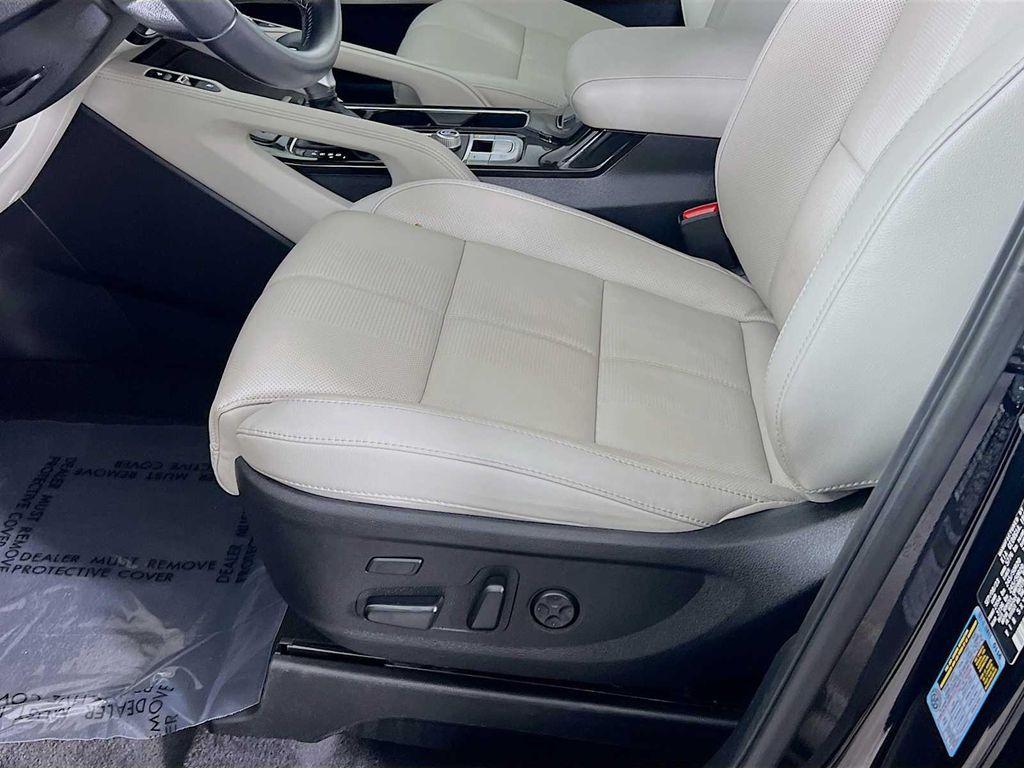 used 2024 Kia Telluride car, priced at $35,790