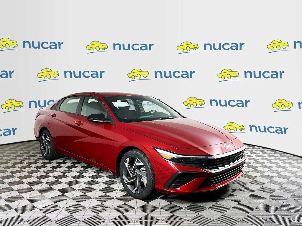 used 2025 Hyundai Elantra car