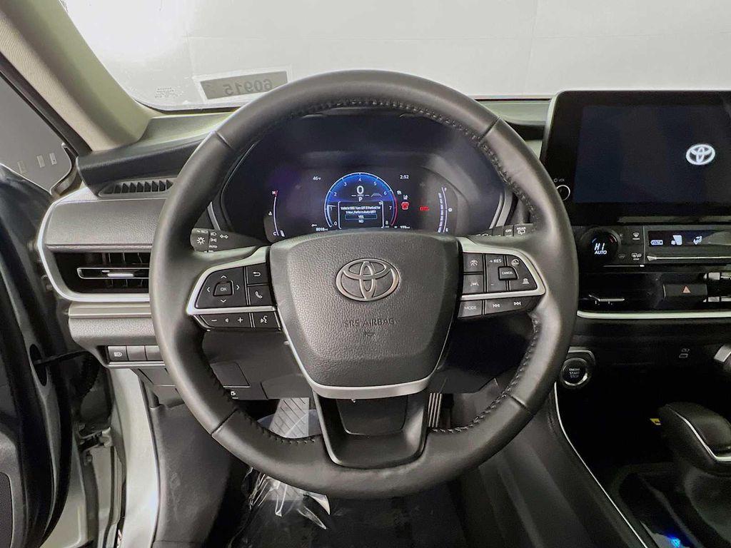 used 2025 Toyota Grand Highlander car, priced at $44,491