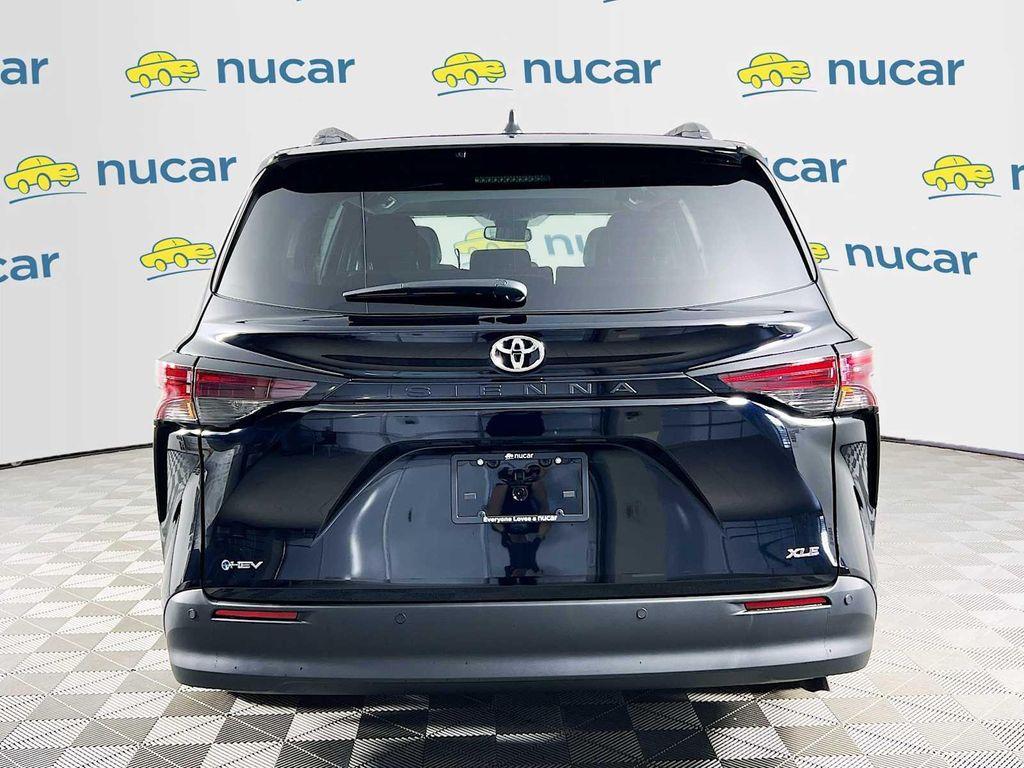 new 2026 Toyota Sienna car, priced at $48,440