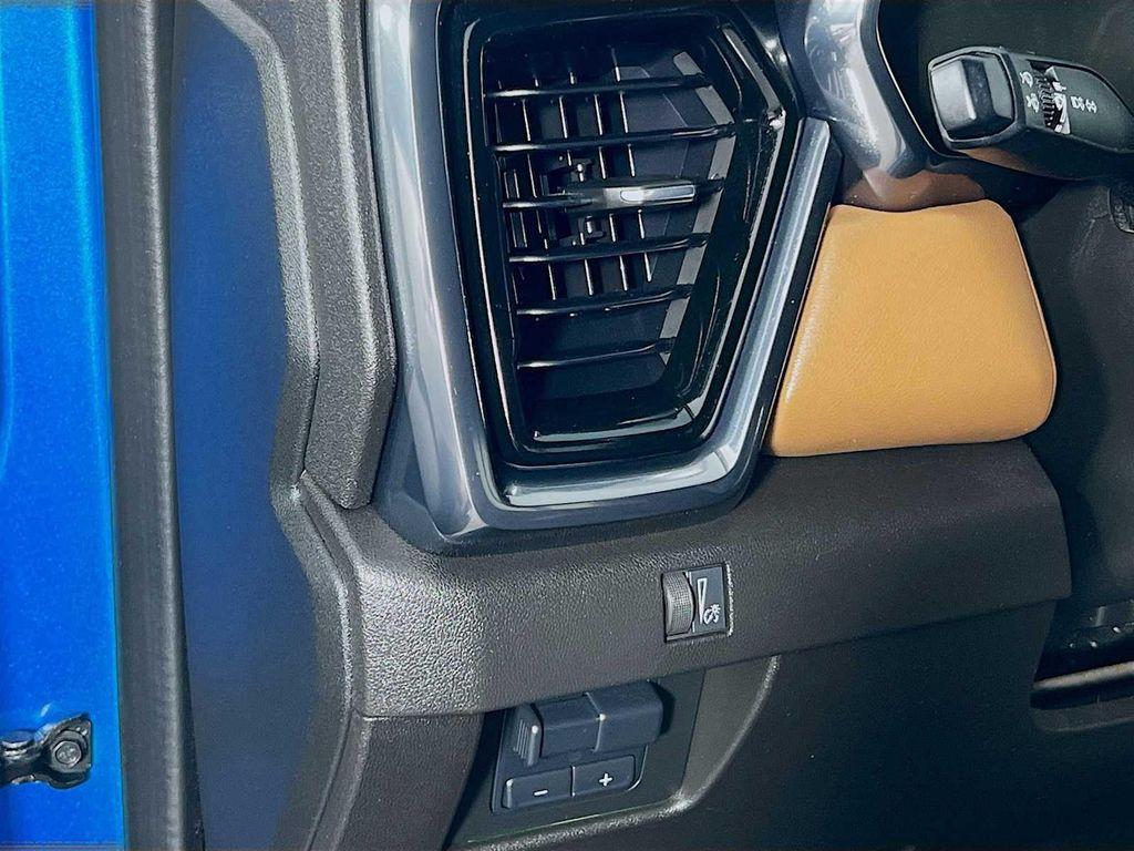 used 2023 GMC Canyon car, priced at $37,491