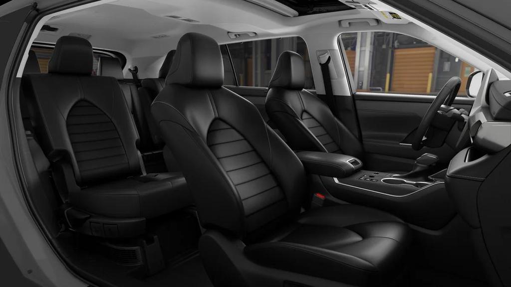 new 2026 Toyota Highlander Hybrid car, priced at $51,882