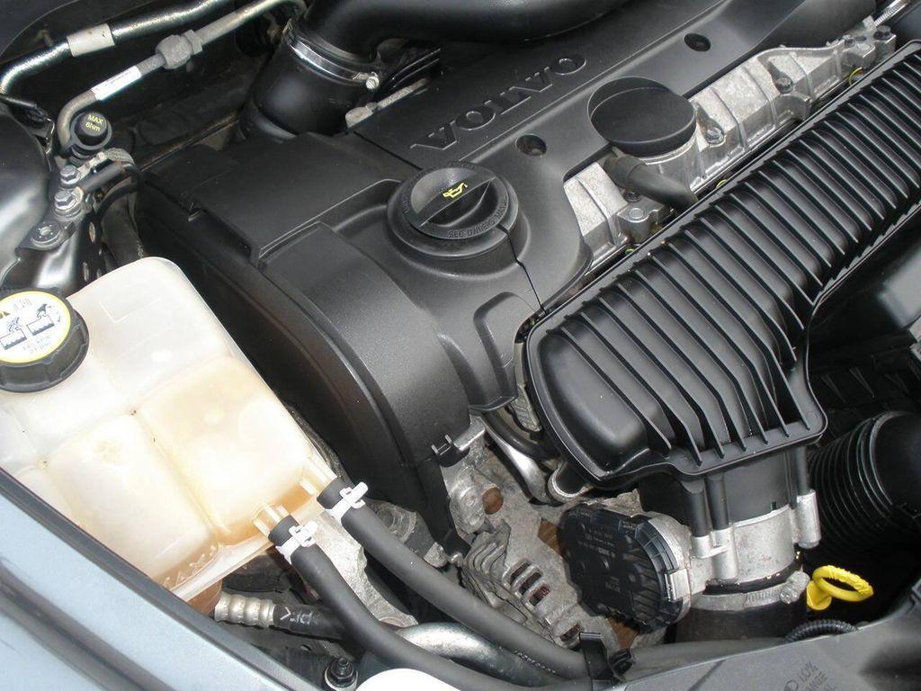 used 2011 Volvo S40 car