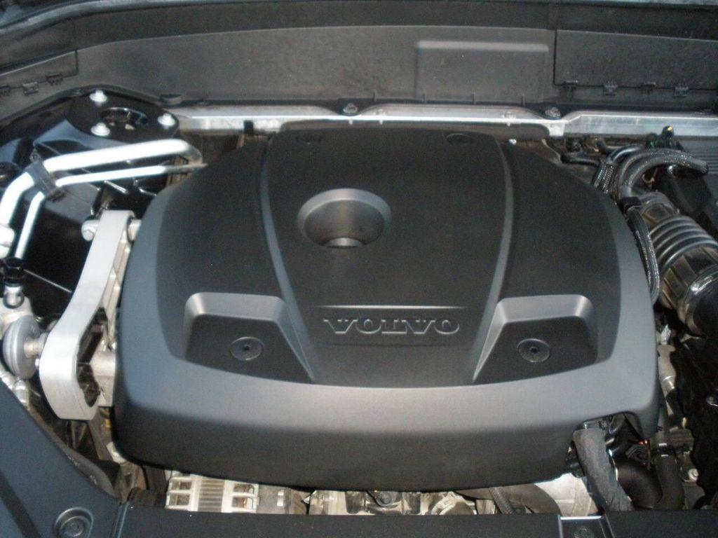 used 2018 Volvo XC90 car, priced at $19,995