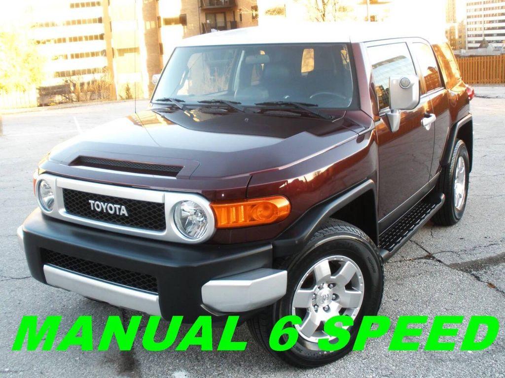 used 2007 Toyota FJ Cruiser car, priced at $15,995